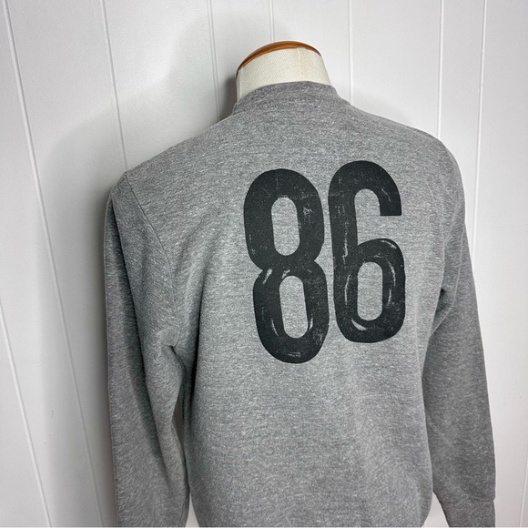 Mike Tyson Roots of Fight Under Armour Sweatshirt - Picture 9 of 10